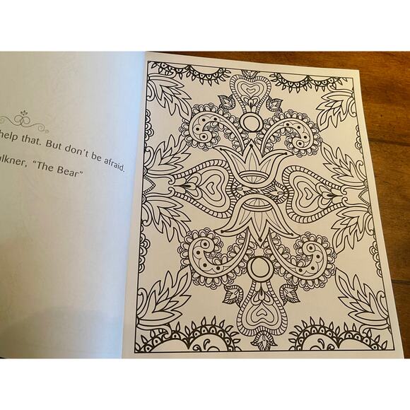 2 Dif. Asterix Softcover Books + 1 Designing Colors Color Book Lot of 3 Books - Picture 16 of 16